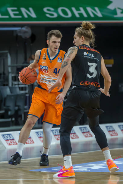 每个人都有 每个人都有