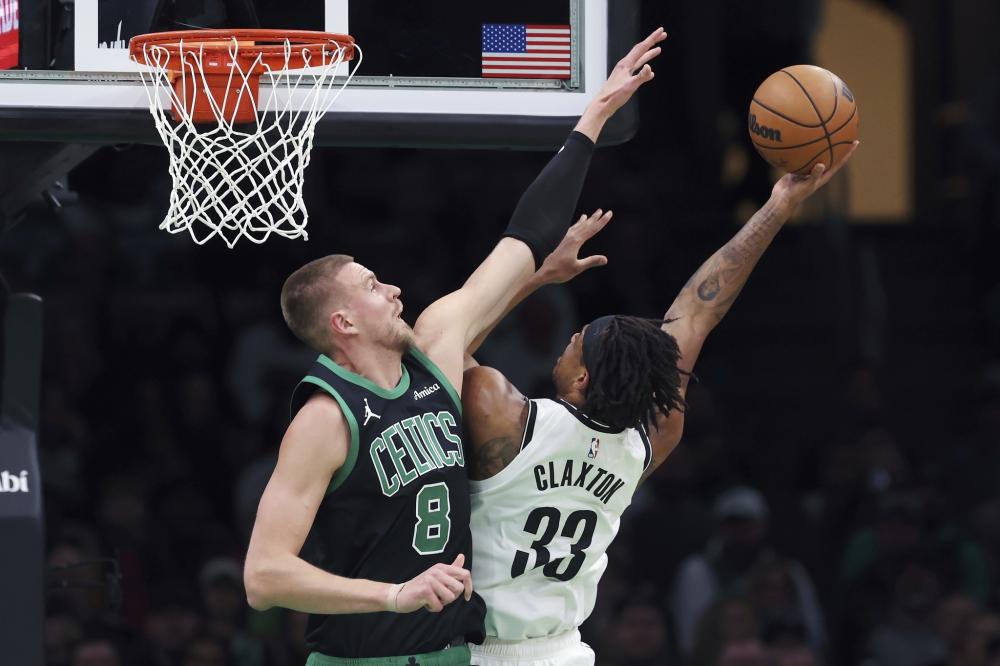 更为日本足 更为日本足