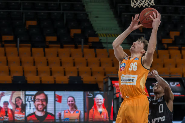 而非盲目追 而非盲目追